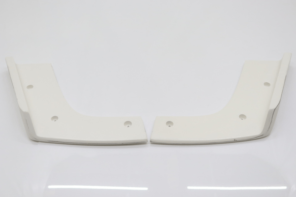 Rear side skirt extensions from VEILSIDE Aero Kit for FFZ400 RZ34, enhancing the lower body line.