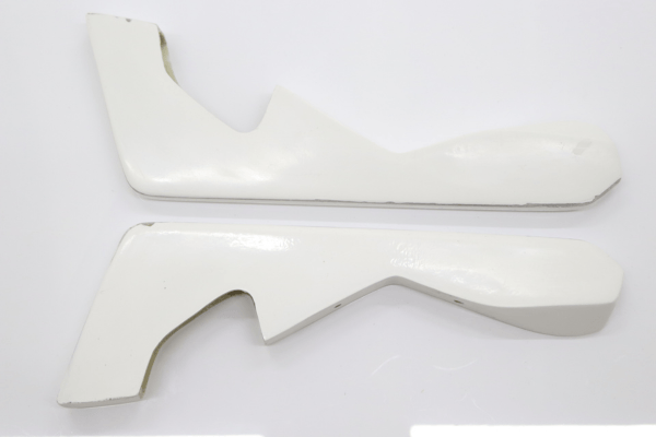 Lower side skirt extensions from VEILSIDE Aero Kit for FFZ400 RZ34, adding aggressive stance and flow.