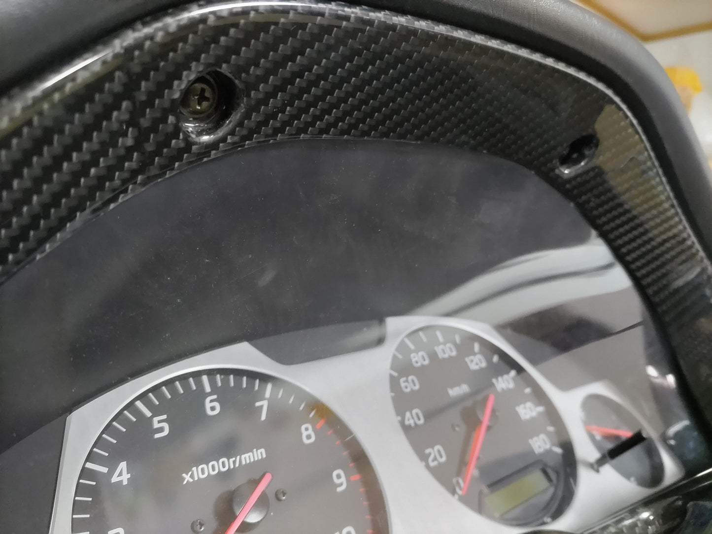GRID RACING Meter Cover Dry Carbon - Skyline R34