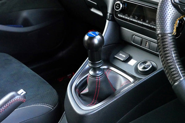 GREDDY Shift Knob B-TYPE - Black/White