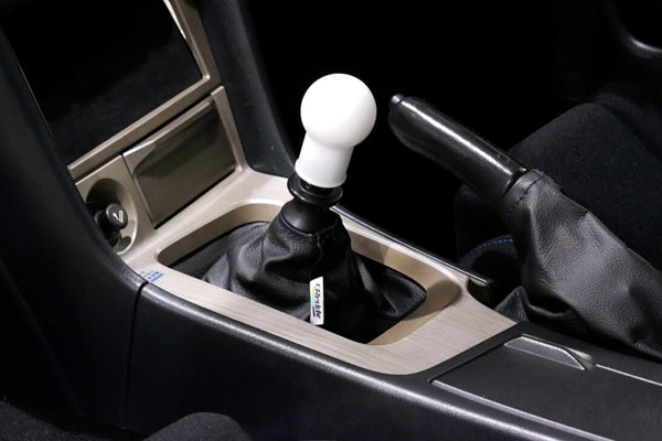 GREDDY Shift Knob B-TYPE - Black/White