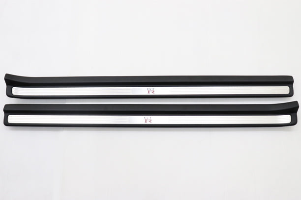 NISSAN Kicking Plate - BNR34 #663101021S1 NISSAN