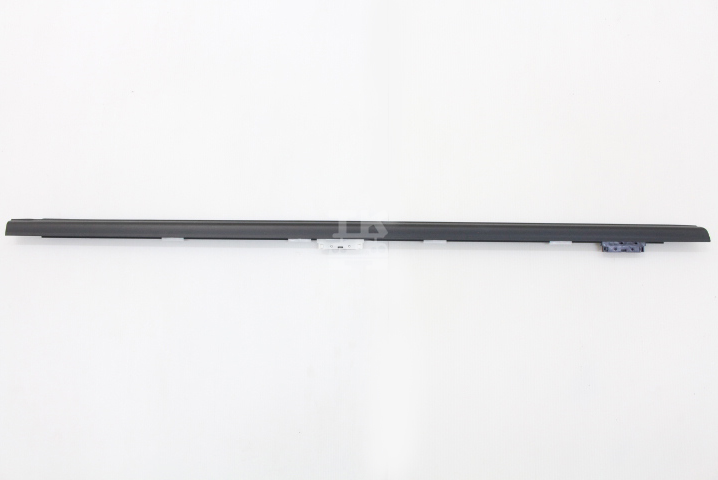 Наружный молдинг двери Nissan LHS - S14 ##663101419