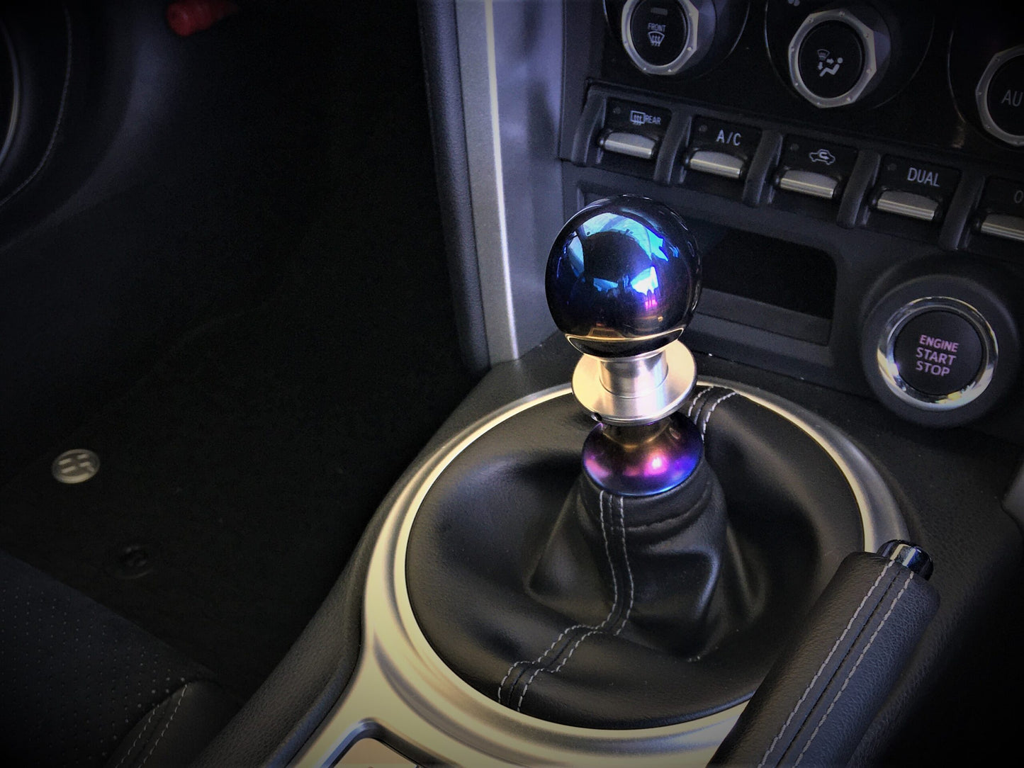 ARC Brazing Circular Mirror Finish Titan Shift Knob M8 x P1.25 ##140111049