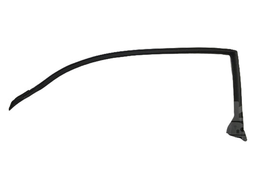 Уплотнитель верхнего окна Nissan LHS - R32 BNR32 #663101009