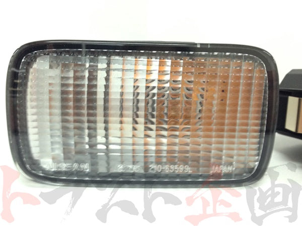 OEM Nissan Front Indicator Set - BNR34 Late Model #663101006S1 - Trust Kikaku