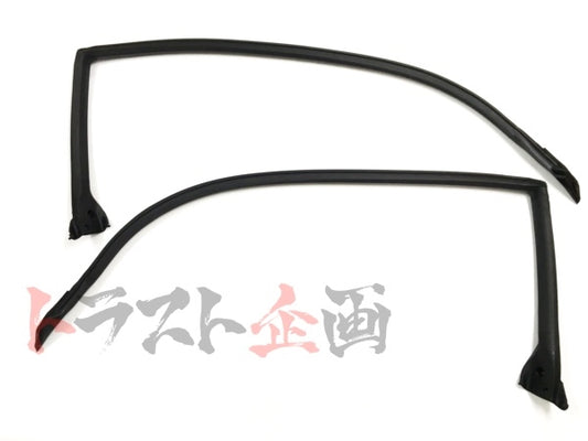 OEM Nissan Upper Window Weatherstrip Set Body Side - R32 BNR32 #663101008S1 - Trust Kikaku