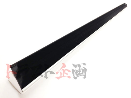 Nissan Внутренний молдинг двери левый - Skyline R32 BNR32 #663101020