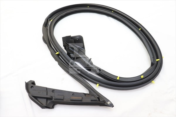 NISSAN Door Weatherstrip LH & RH Set - Skyline R34 BNR34 #663101054S1