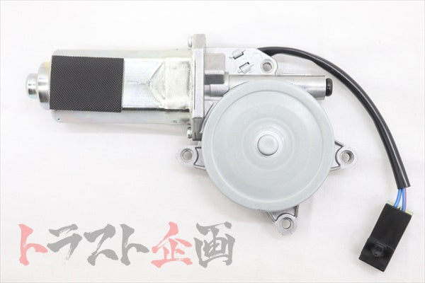 NISSAN Электродвигатель стеклоподъемника правой двери - Skyline R33 BCNR33 ##663101855