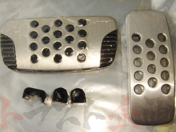 OEM Nissan Aluminum Pedal Cover Set - R34 AT #663111103S1 - Trust Kikaku