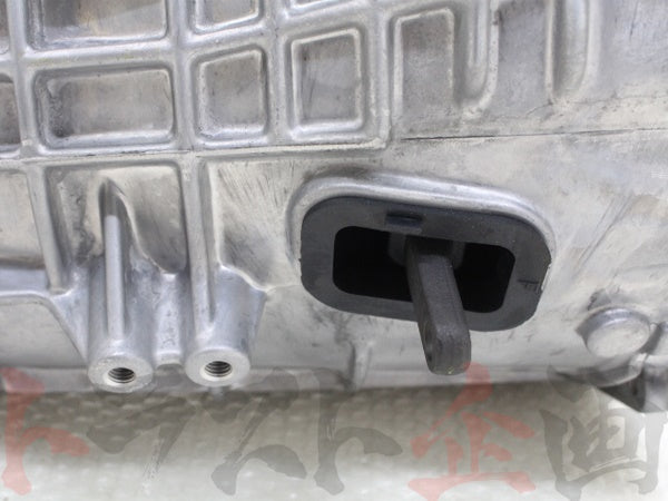 OEM Nissan 5 Speed Manual Transmission - R34 ER34 RB25DET #663151206 - Trust Kikaku