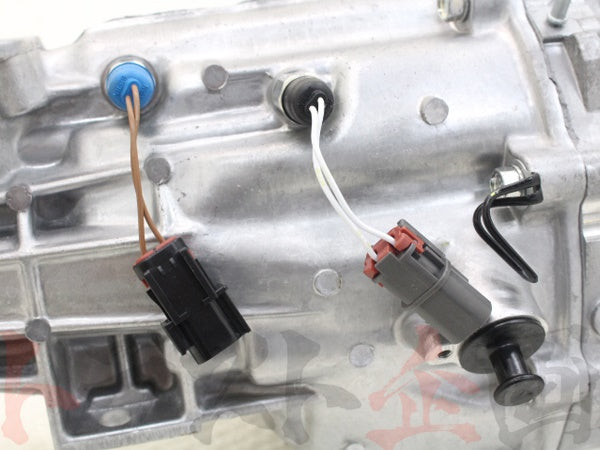 OEM Nissan 5 Speed Manual Transmission - R34 ER34 RB25DET #663151206 - Trust Kikaku