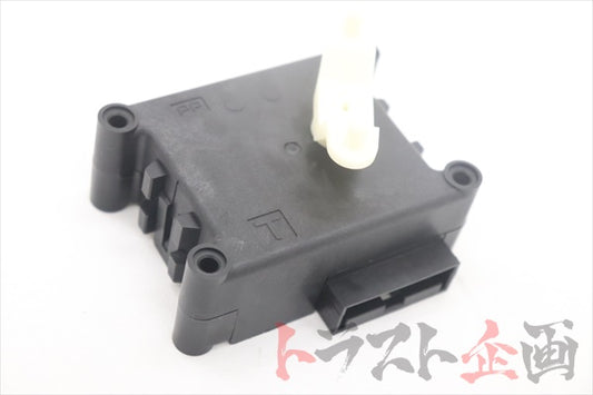 Привод двери режима NISSAN - Skyline R33 BCNR33 ##663161306