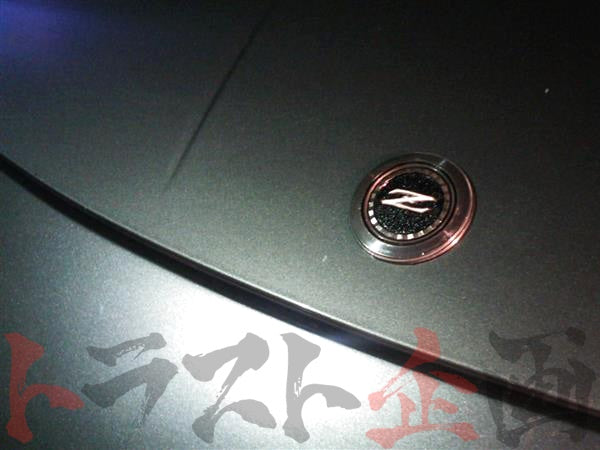 OEM Nissan Hood Emblem - S130 #663191280 - Trust Kikaku