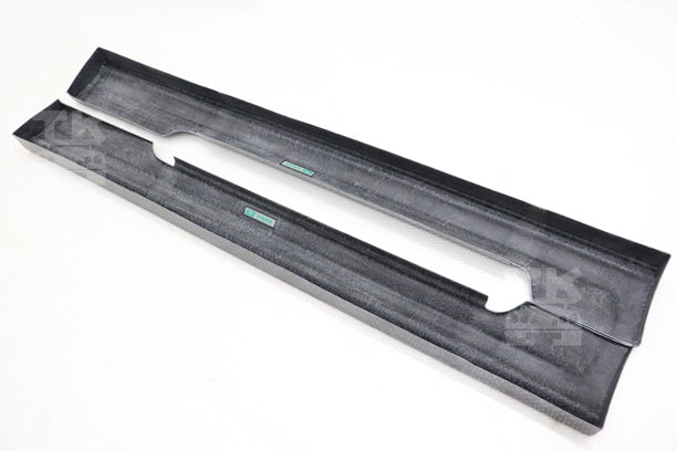 URAS TYPE-R Side Step - Skyline R34 2Dr ##901101051