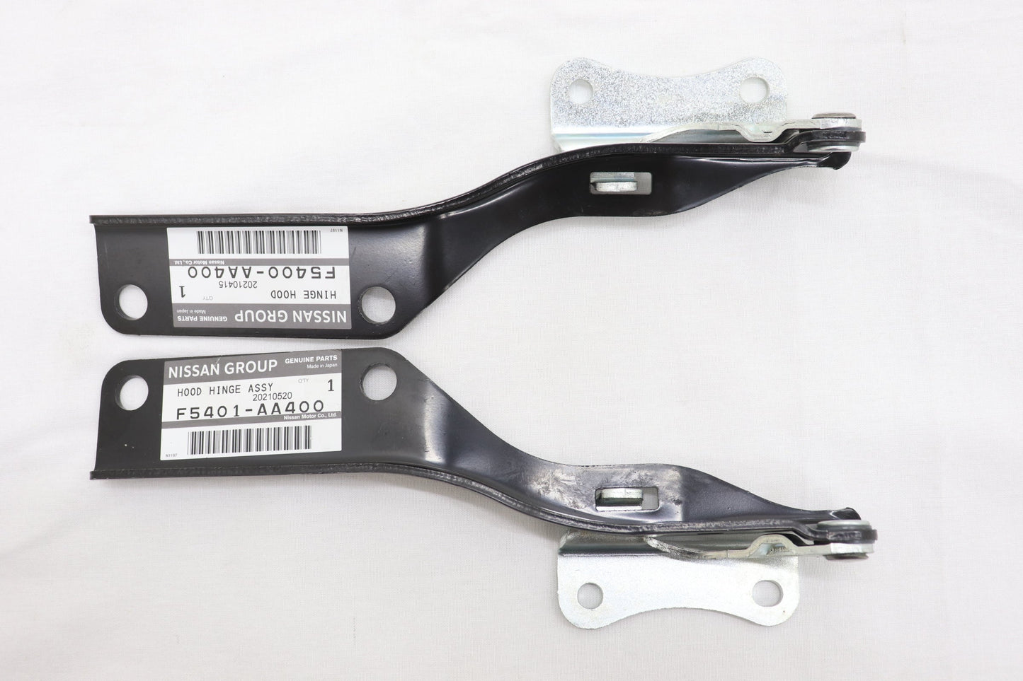 NISSAN Hood Hinge - Skyline BNR34 #663101881S1 NISSAN