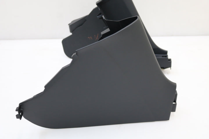 NISSAN Center Lower Panel - BNR34 #663111573