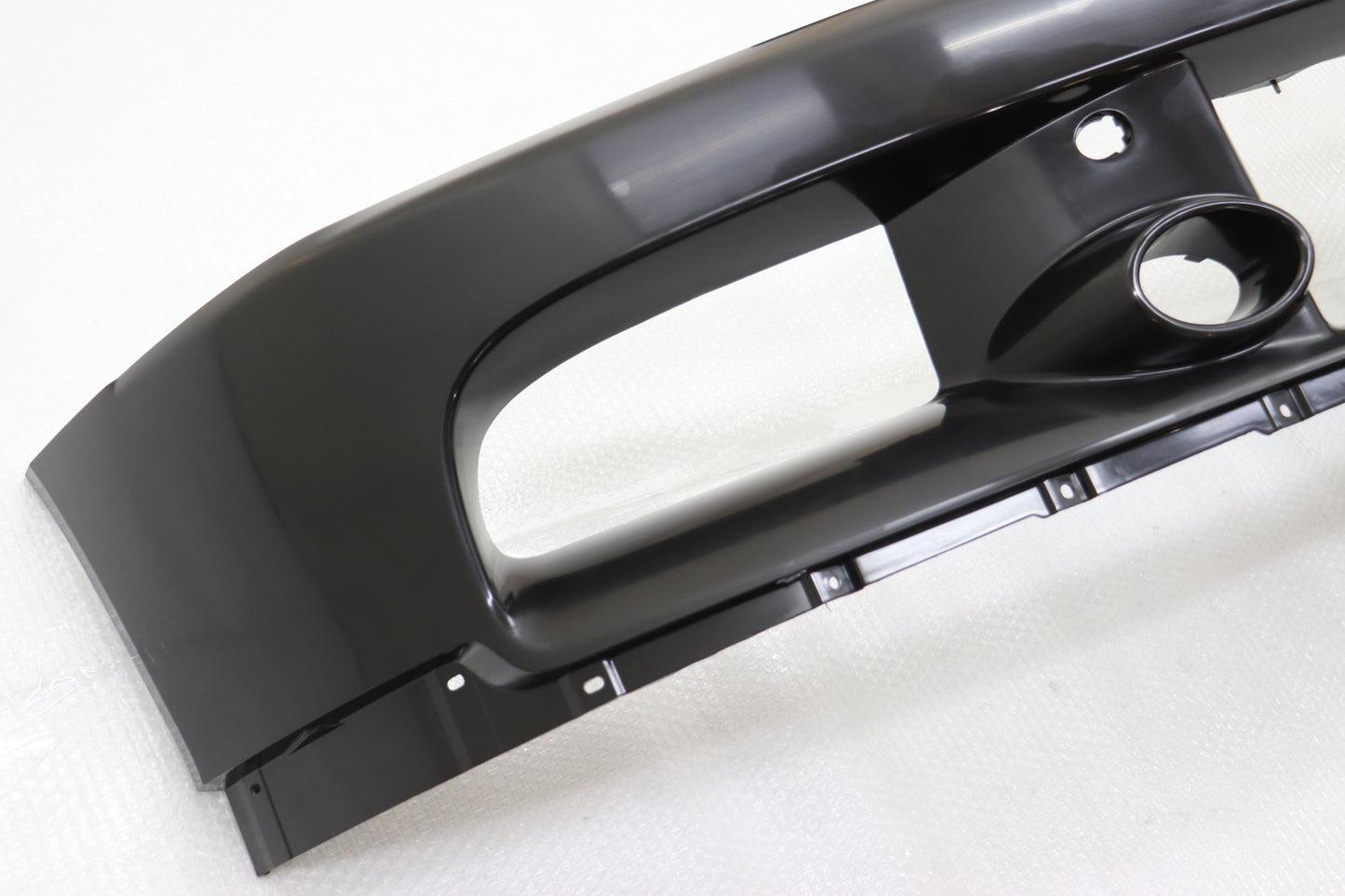 Передний бампер Mitsubishi неокрашенный - Evo9 CT9A ##868101018