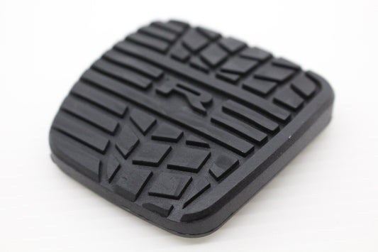 Накладка на педаль сцепления NISSAN - BNR32 BCNR33 BNR34 #663111513