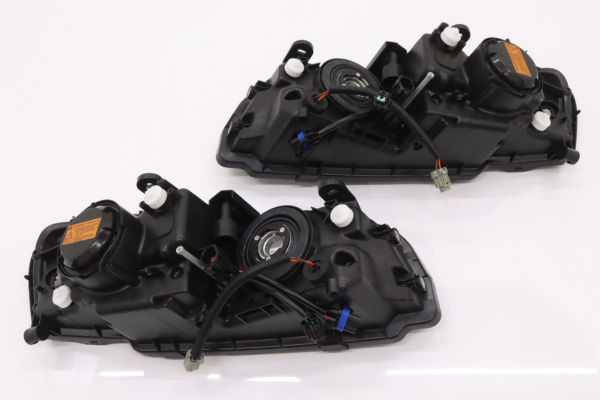 WISE SQUARE Xenon Headlight Housing Set - Skyline R34/GT-R BNR34 Early Model #107241014