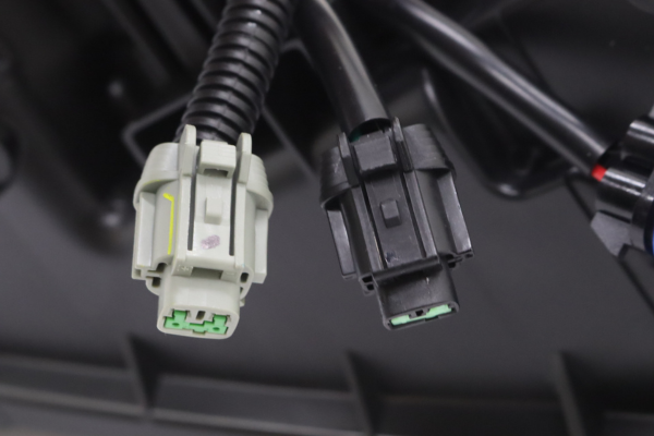 WISE SQUARE Xenon Headlight Housing LHS - Skyline R34/GT-R BNR34 Early Model ##107241016