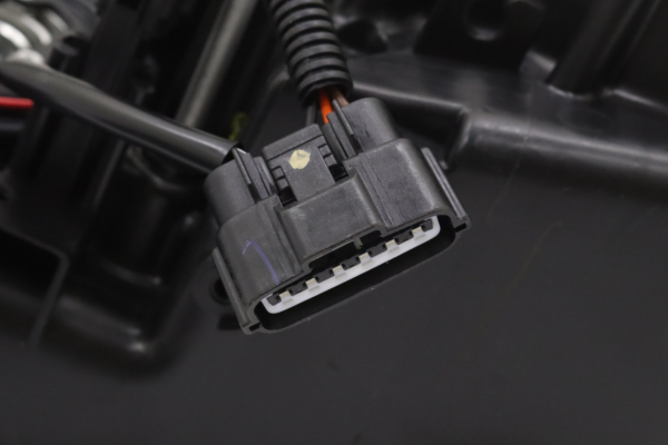 WISE SQUARE Xenon Headlight Housing Set - Skyline R34/GT-R BNR34 Late Model #107241017