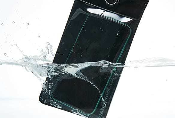 NISSAN Basic Waterproof Multi Case - Black/White