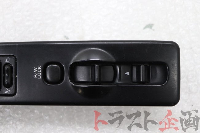 [USED] NISSAN Power Window Switch RH - BNR32 #1101281219