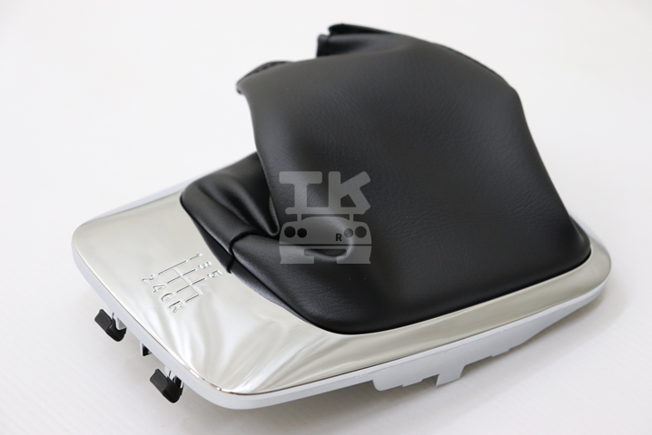 NISSAN Shift Boot Console - S15 2000/10- #663111528 NISSAN