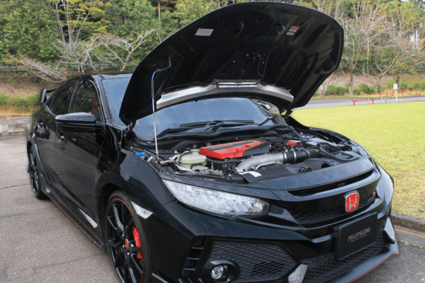 FUJITSUBO EXH+ Hood Support installed on Honda Civic Type R FK8 with hood open, enhancing engine bay accessibility.