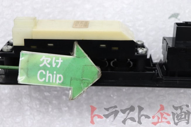 [USED] NISSAN Power Window Switch RH - BNR32 #1101281219