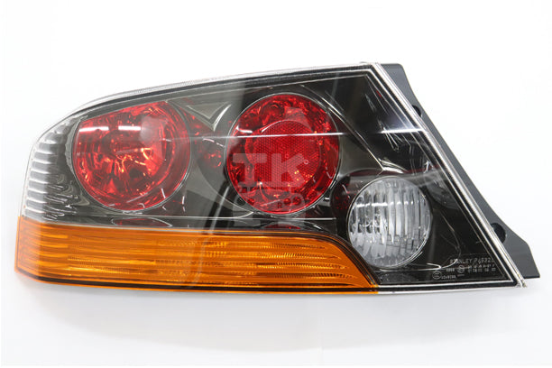 Задний фонарь Mitsubishi LH - Evo 9 CT9A ##868101037 
