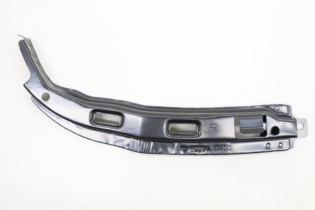 NISSAN Front Bumper Lower Retainer RH - Skyline BNR34 #663101682 NISSAN