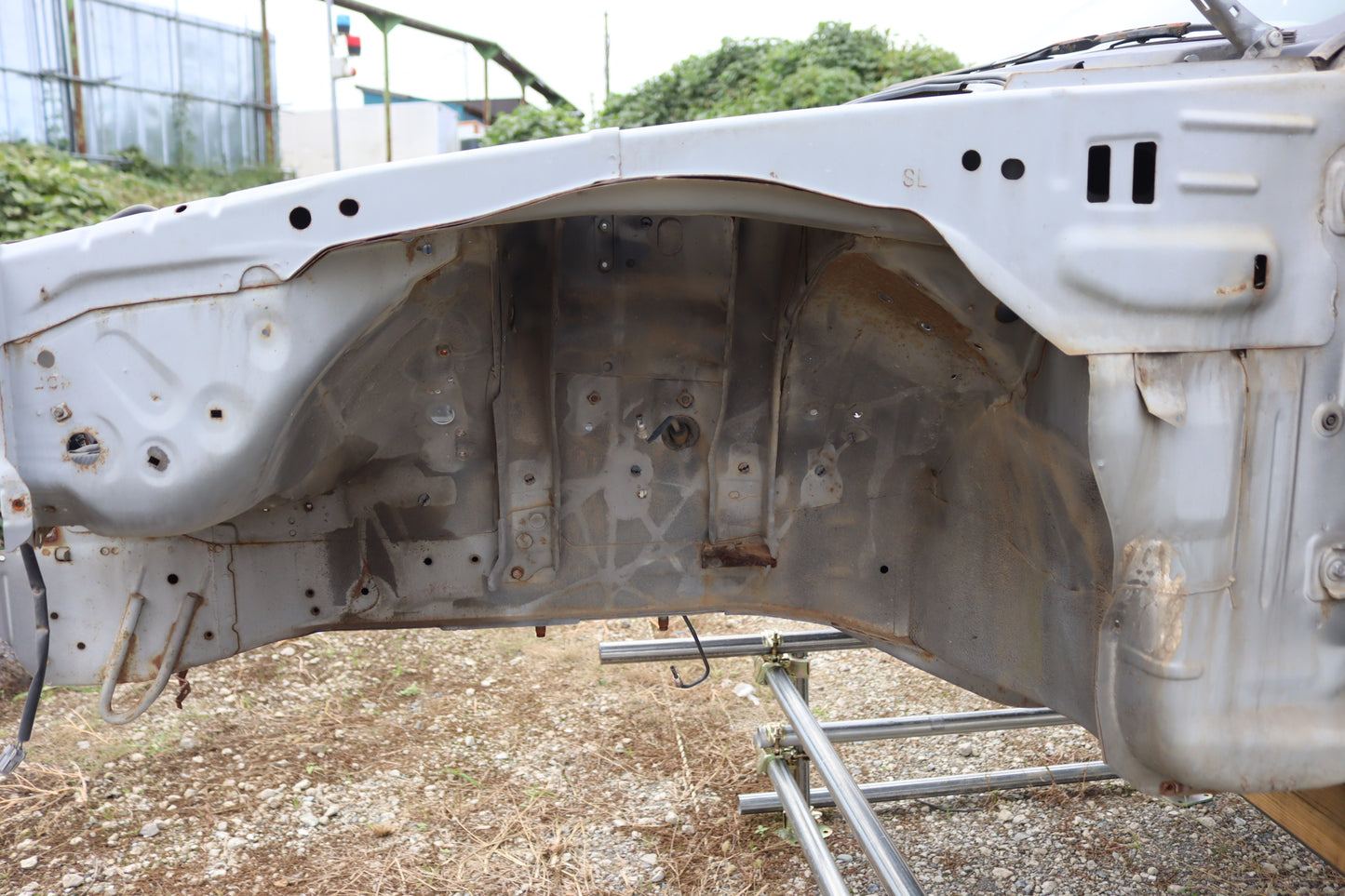 Nissan Skyline Body Frame Shell - ER34 4 Door Sedan #566