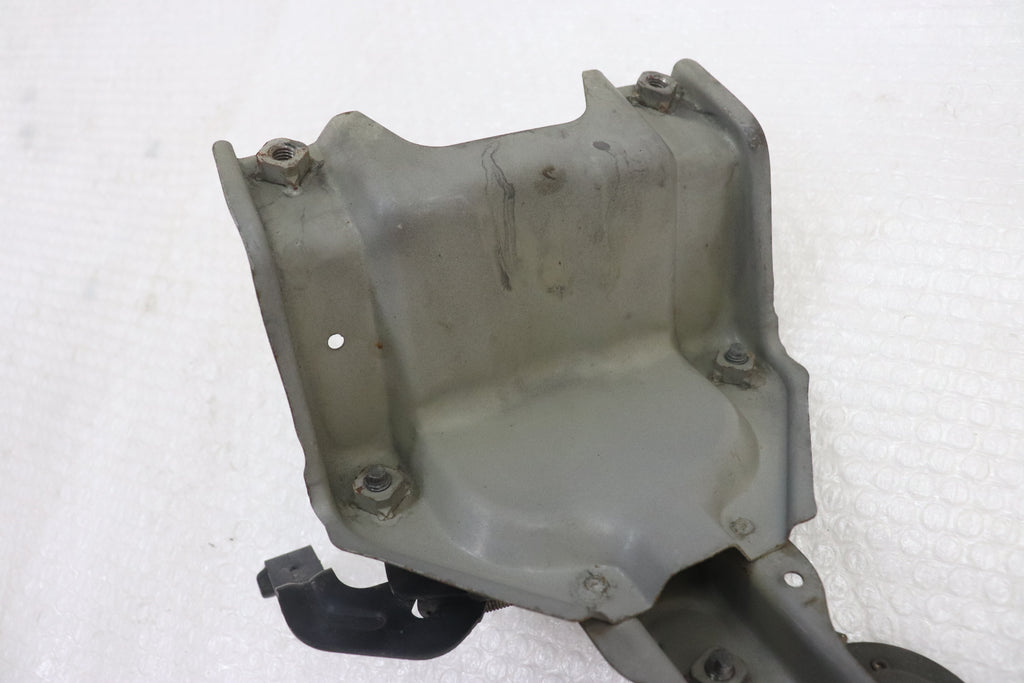 [USED] NISSAN Hood Latch (Bonnet Catch) - Skyline ER34 25GT Turbo (Late Model) 4-Door #1100333102