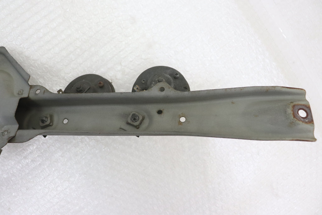 [USED] NISSAN Hood Latch (Bonnet Catch) - Skyline ER34 25GT Turbo (Late Model) 4-Door #1100333102