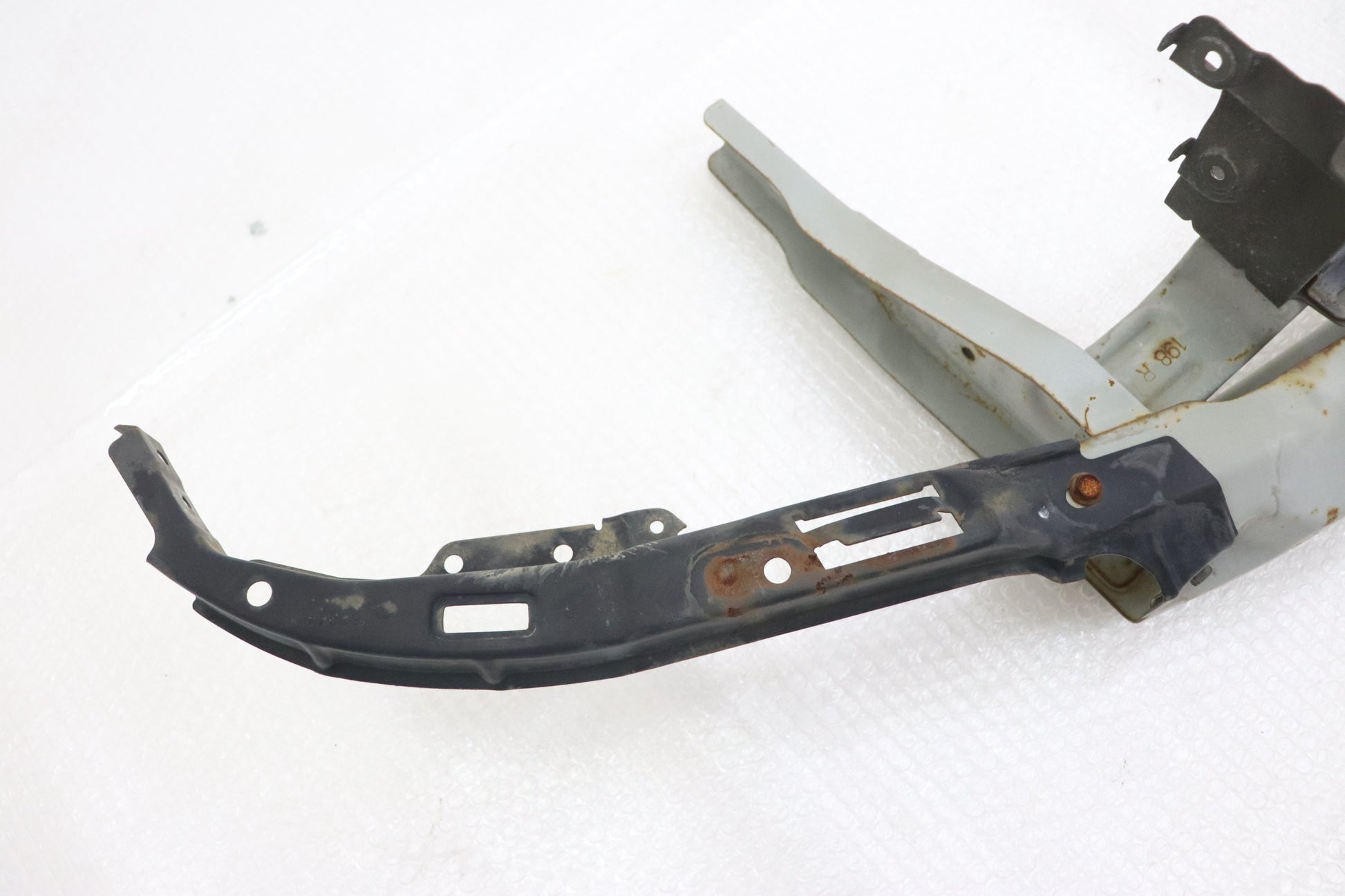 [USED] Nissan Front Bumper Reinforcement Bar - Skyline ER34 25GT Turbo (Late Model) 4-Door