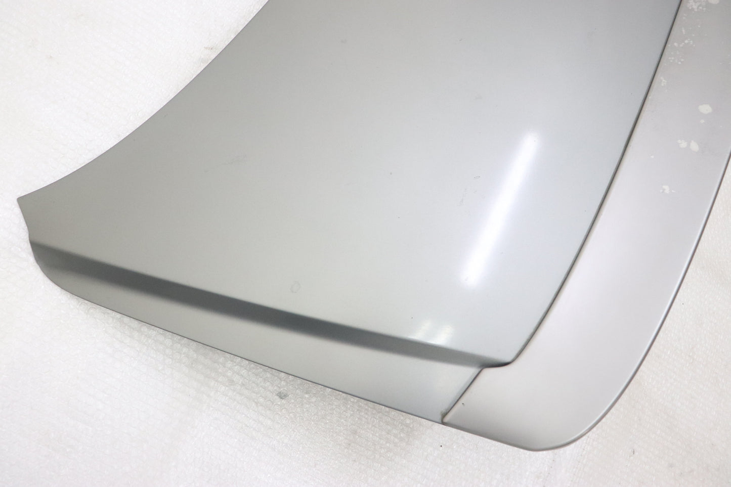 [USED] NISSAN Trunk Lid with Rear Spoiler - Skyline 25GT Turbo ER34 (Late Model) 4-Door #1100333109