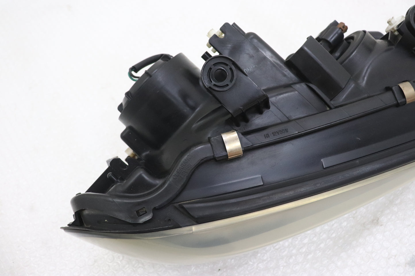 [USED] NISSAN Halogen Headlight (Driver Side) – Skyline ER34 25GT Turbo (Late Model) 4-Door #1100333111