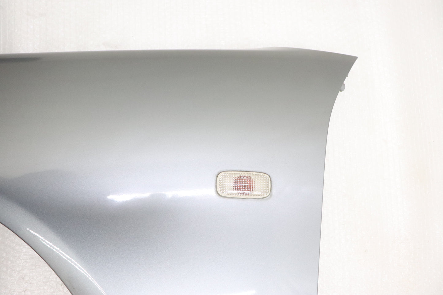 [USED] NISSAN Fender (Passenger Side) – Nissan Skyline ER34 25GT Turbo (Late Model) 4-Door #1100333116