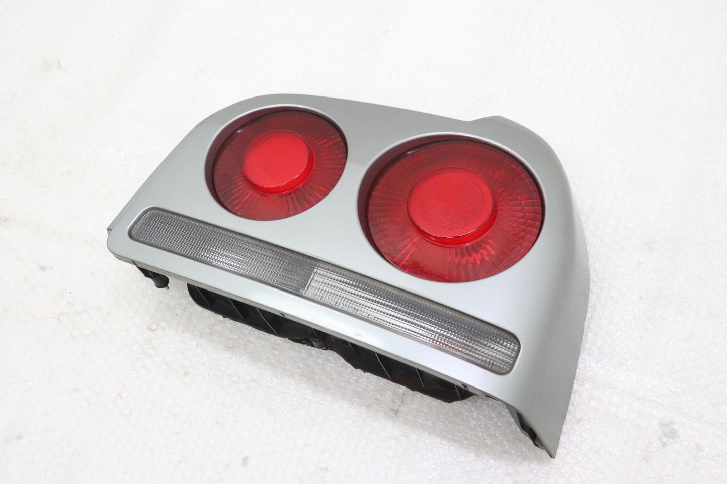 [USED] NISSAN Tail Light (Driver Side) – Nissan Skyline ER34 25GT Turbo (Late Model) 4-Door #1100333119