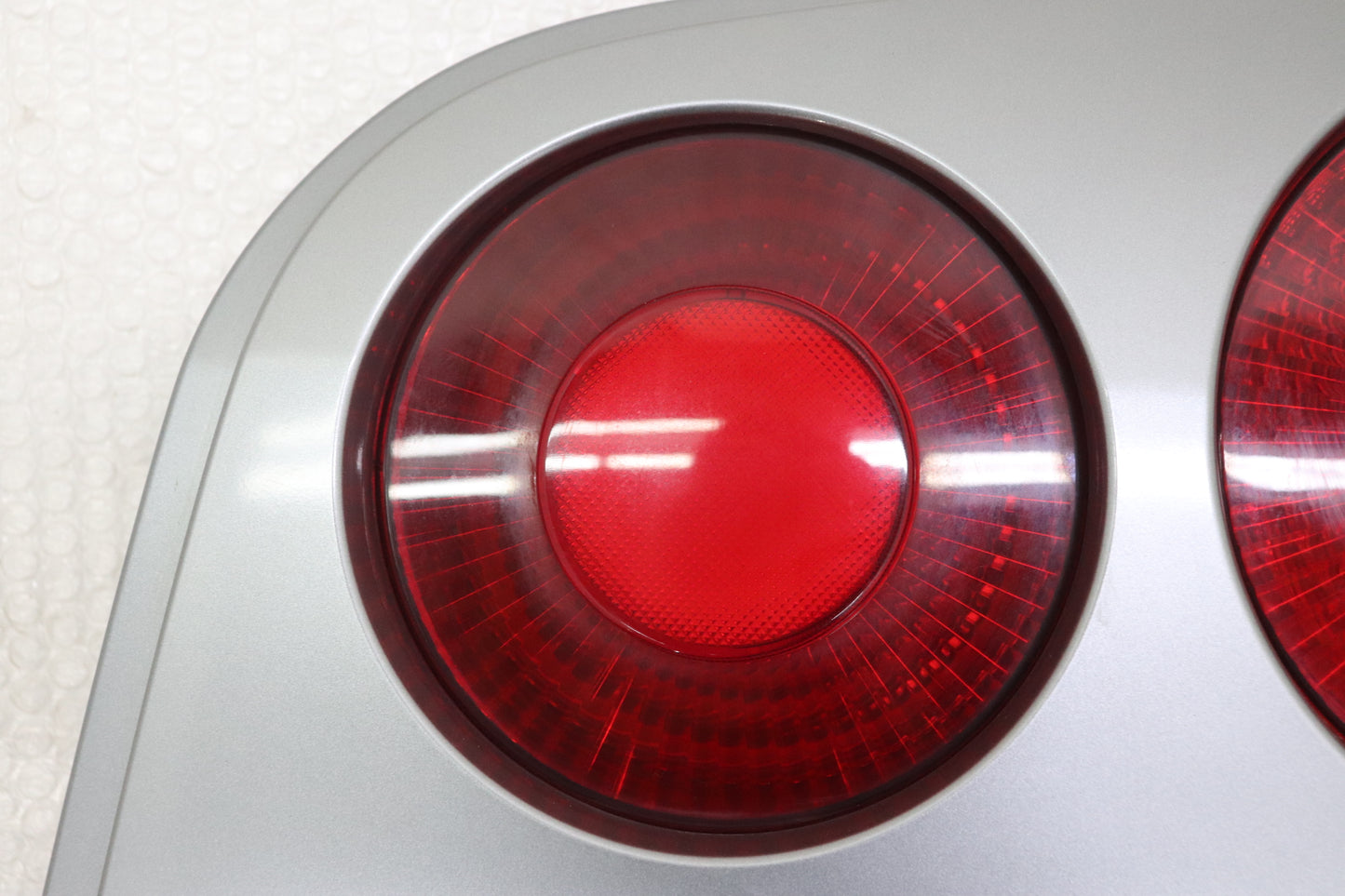 [USED] NISSAN Tail Light (Driver Side) – Nissan Skyline ER34 25GT Turbo (Late Model) 4-Door #1100333119