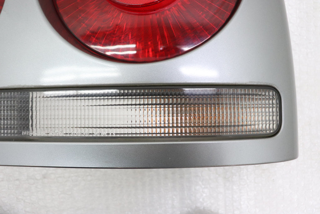 [USED] NISSAN Tail Lamp RHS (Driver's Side) – Skyline ER34 25GT Turbo (Late Model) 4-Door #1100333119