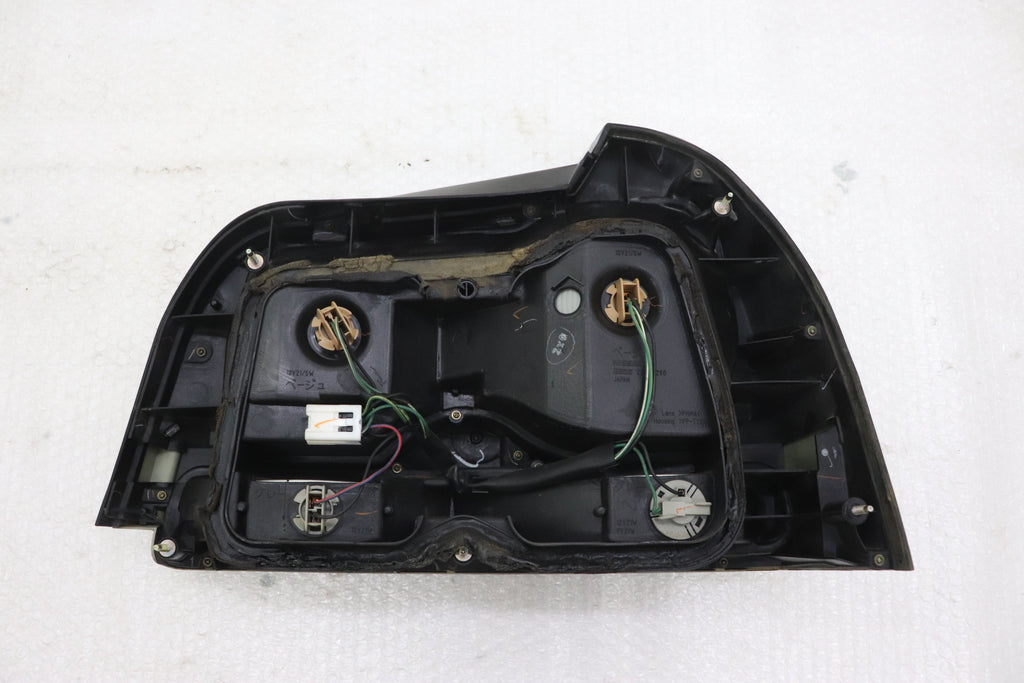 [USED] NISSAN Tail Lamp LHS (Passenger's Side) – Skyline ER34 25GT Turbo (Late Model) 4-Door #1100333120