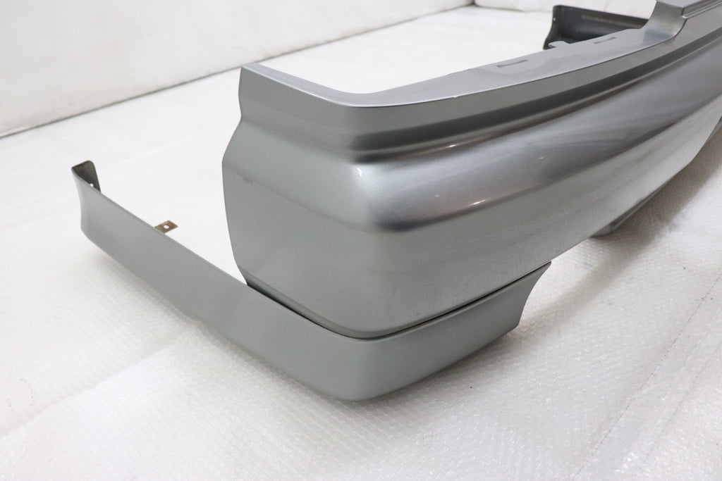 [USED] NISSAN Rear Bumper with Under Spoiler – Skyline ER34 25GT Turbo (Late Model) 4-Door #1100333121