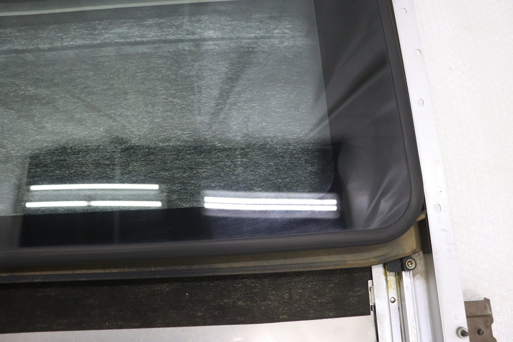[USED] NISSAN Sunroof Rare – Skyline ER34 25GT Turbo (Late Model) 4-Door #1100333177