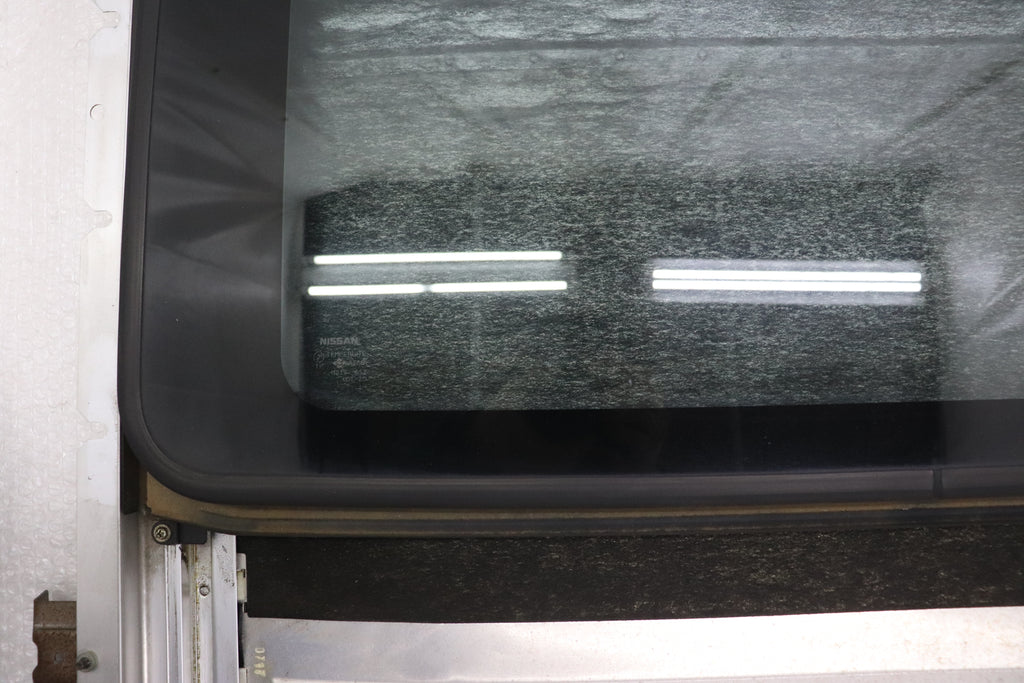 [USED] NISSAN Sunroof Rare – Skyline ER34 25GT Turbo (Late Model) 4-Door #1100333177