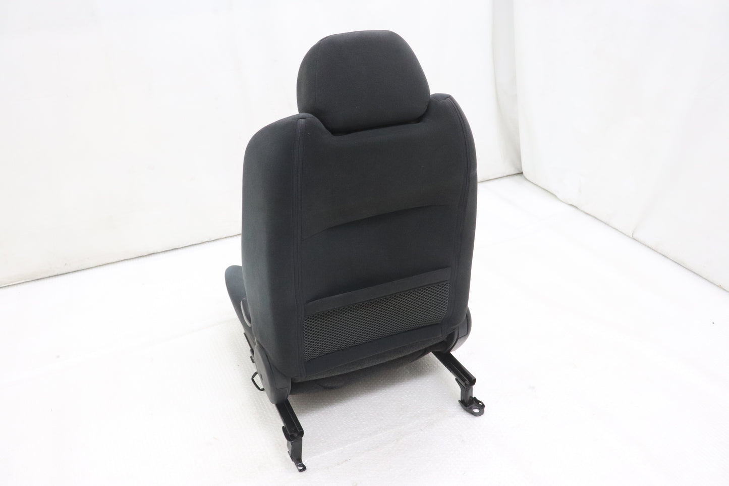 [USED] NISSAN Driver Seat – Skyline ER34 25GT Turbo (Late Model) 4-Door #1100333201