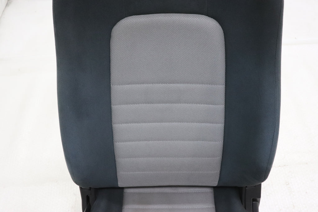 [USED] NISSAN Passenger's Seat LHS – Skyline ER34 25GT Turbo (Late Model) 4-Door #1100333202